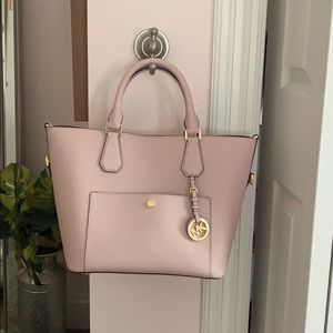 Pink Micheal Kors bag